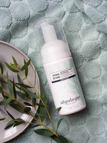 Mousse nettoyante hydra-cume